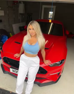 hotNcoldJade image 0